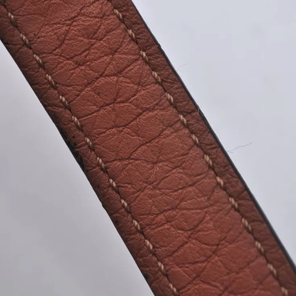 Louis Vuitton Luxury Bracelet - Picture 7 of 10